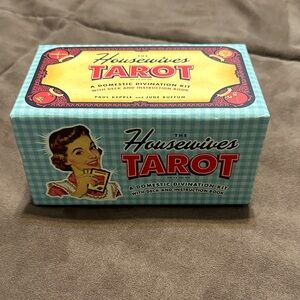 Housewives Tarot Card Set - Retro Blue and Red new w/o tags